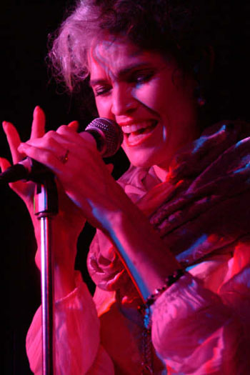 Alannah Myles, photo by Noel Buckley