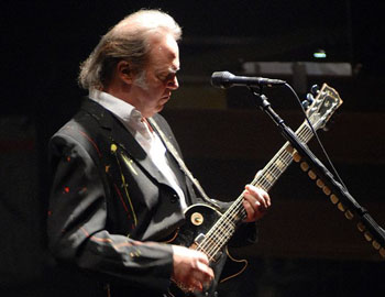 Neil Young, photo by Lee Millward