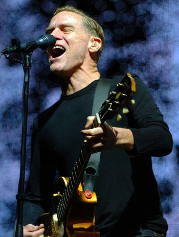 Bryan Adams, photo by Steve Goudie