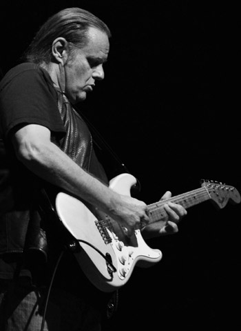 Walter Trout - photo by Andrew Lock