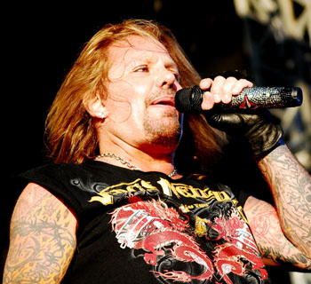 Vince Neil, photo by Moonshayde Photography