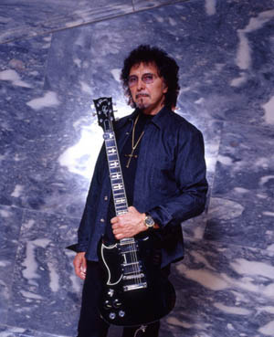 tony_iommi1.jpg