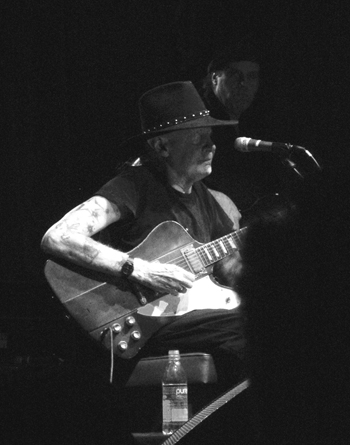 Johnny Winter, photo by Andrew Lock