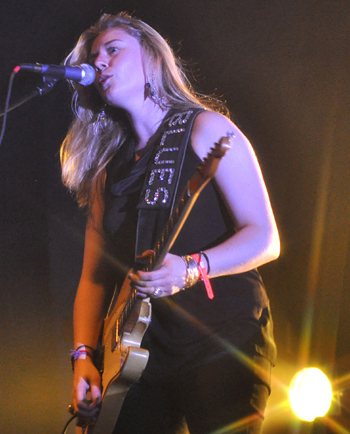 Joanne Shaw Taylor, photo by Andrew Lock