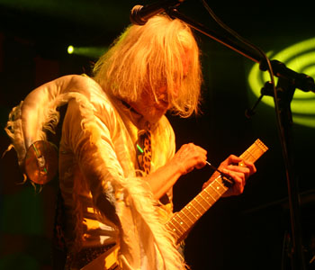 Gong, photo by Keith Thompson
