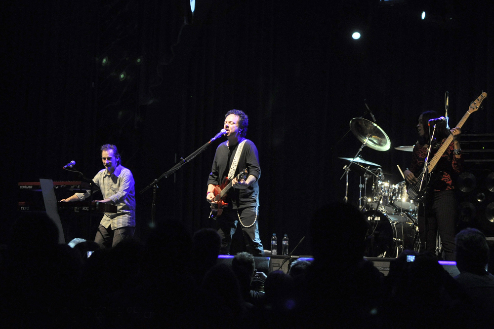 Steve Lukather,photo by Andrew Lock