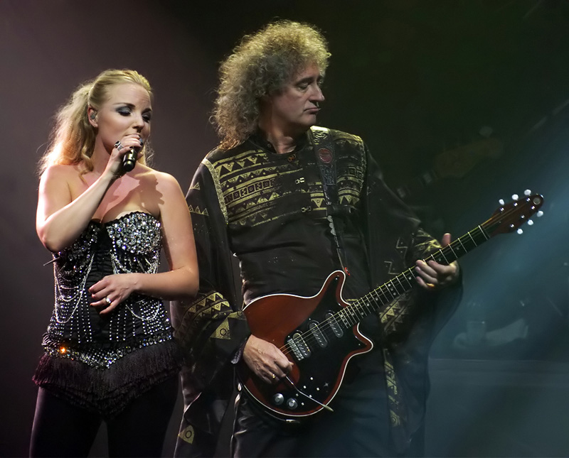 Brian May & Kerry Ellis, photo by Steve Goudie