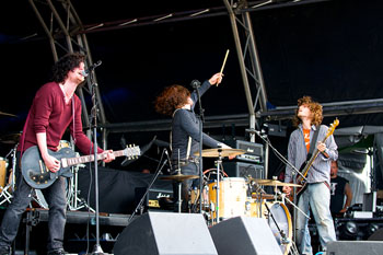 Virginmarys, photo by Bob Singleton