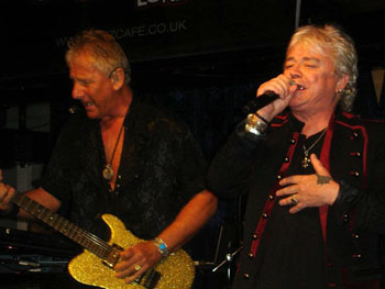 Air Supply, photo by Andy Nathan