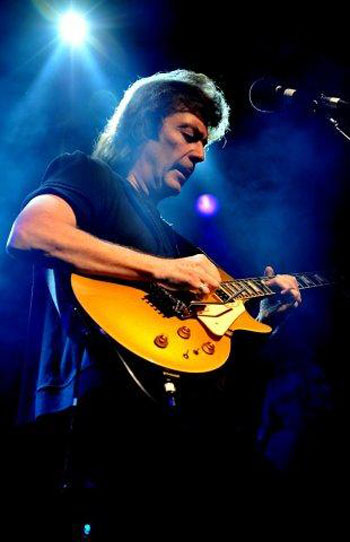 Steve Hackett, photo by Lee Millward