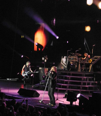 Def Leppard, photo by Andrew Lock