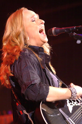 Melissa Etheridge, photo by Noel Buckley