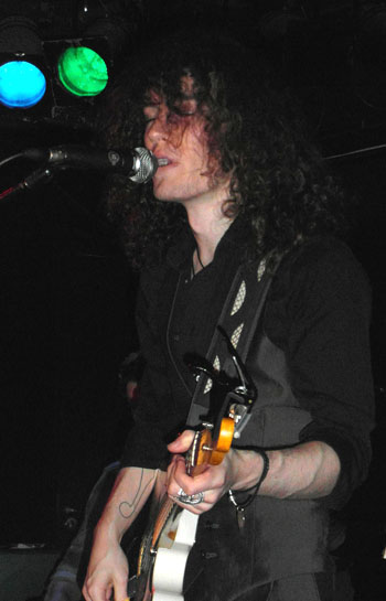 Oli Brown, photo by David Wilson