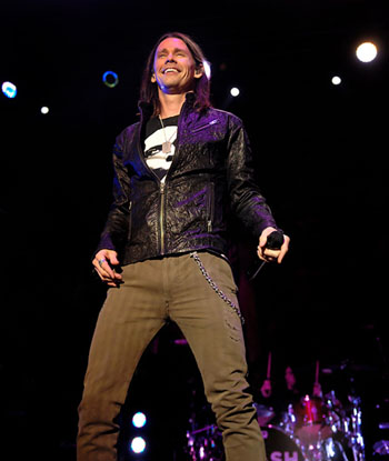 Myles Kennedy, photo by Steve Goudie